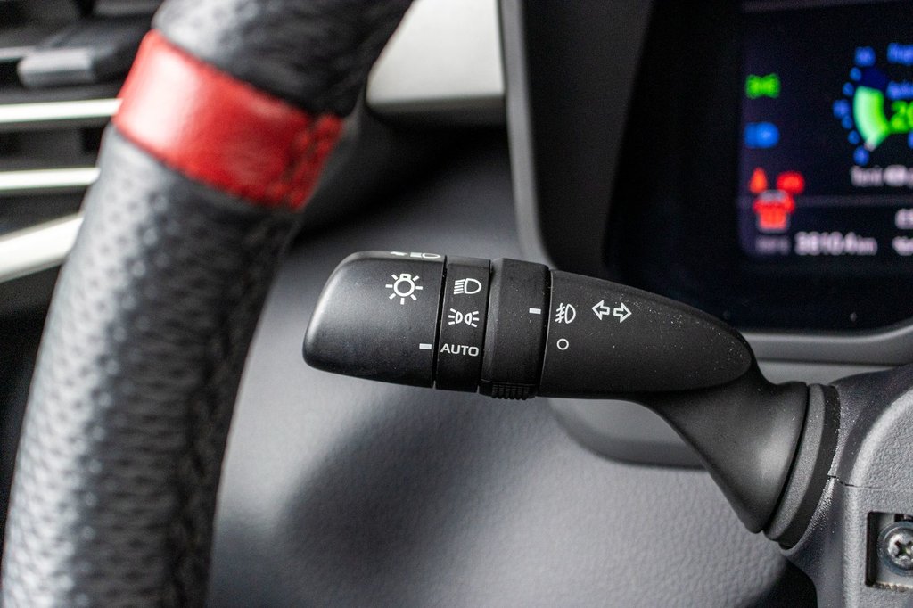 Toyota Sequoia  2025 à Saint-Jérôme, Québec - 19 - w1024h768px