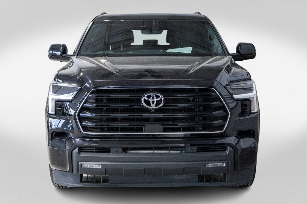 Toyota Sequoia  2025 à Saint-Jérôme, Québec - 2 - w1024h768px