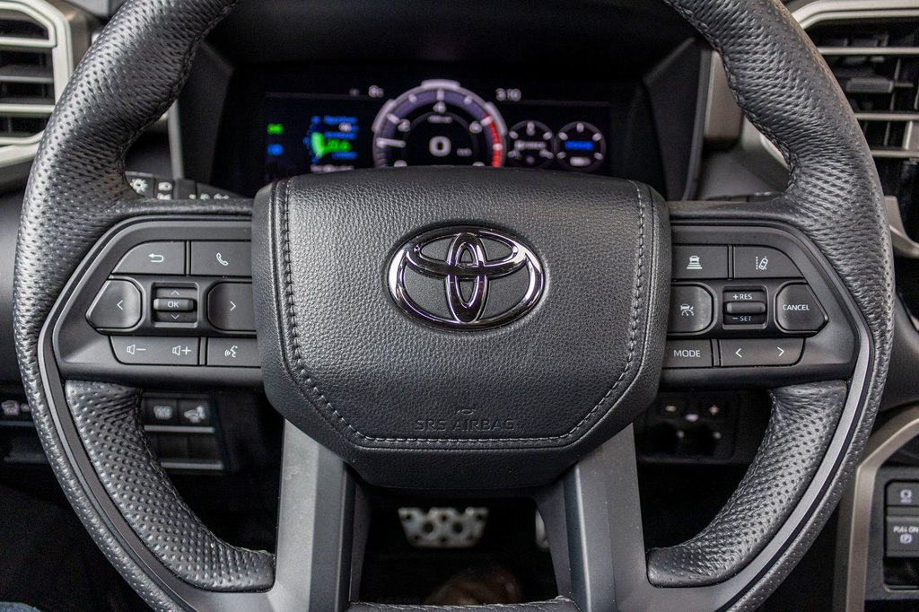 Toyota Sequoia  2025 à Saint-Jérôme, Québec - 10 - w1024h768px