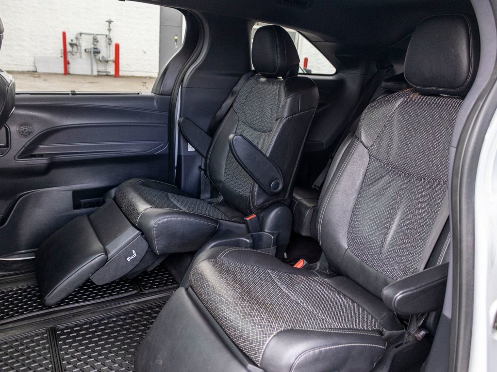 2023 Toyota Sienna hybride XSE AWD **25E ANNIVERSAIRE** in Charlemagne, Quebec - 33 - w1024h768px