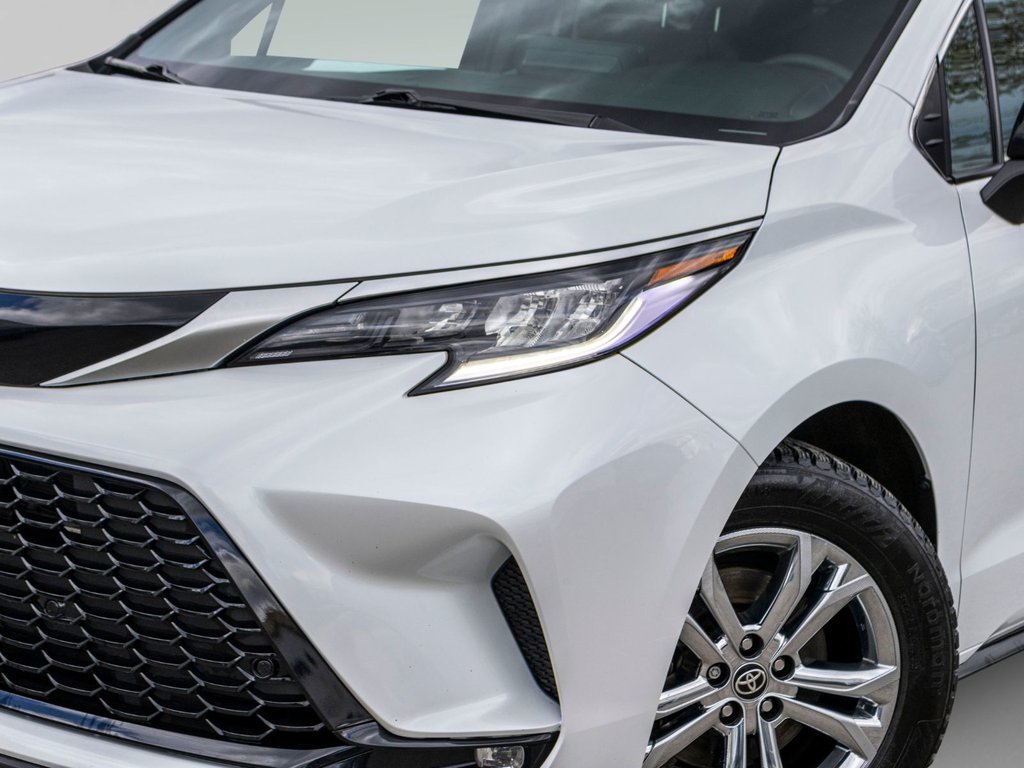 2023 Toyota Sienna hybride XSE AWD **25E ANNIVERSAIRE** in Charlemagne, Quebec - 38 - w1024h768px