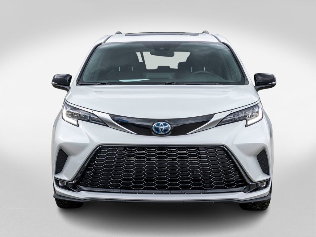 2023 Toyota Sienna hybride XSE AWD **25E ANNIVERSAIRE** in Charlemagne, Quebec - 2 - w1024h768px
