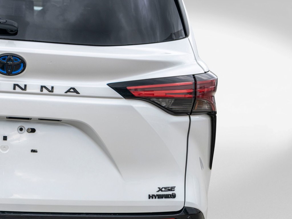 2023 Toyota Sienna hybride XSE AWD **25E ANNIVERSAIRE** in Charlemagne, Quebec - 36 - w1024h768px