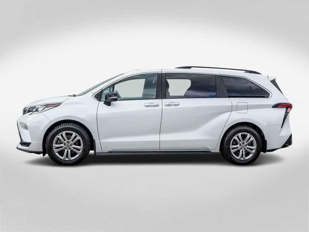2023 Toyota Sienna hybride XSE AWD **25E ANNIVERSAIRE** in Charlemagne, Quebec - 3 - w1024h768px