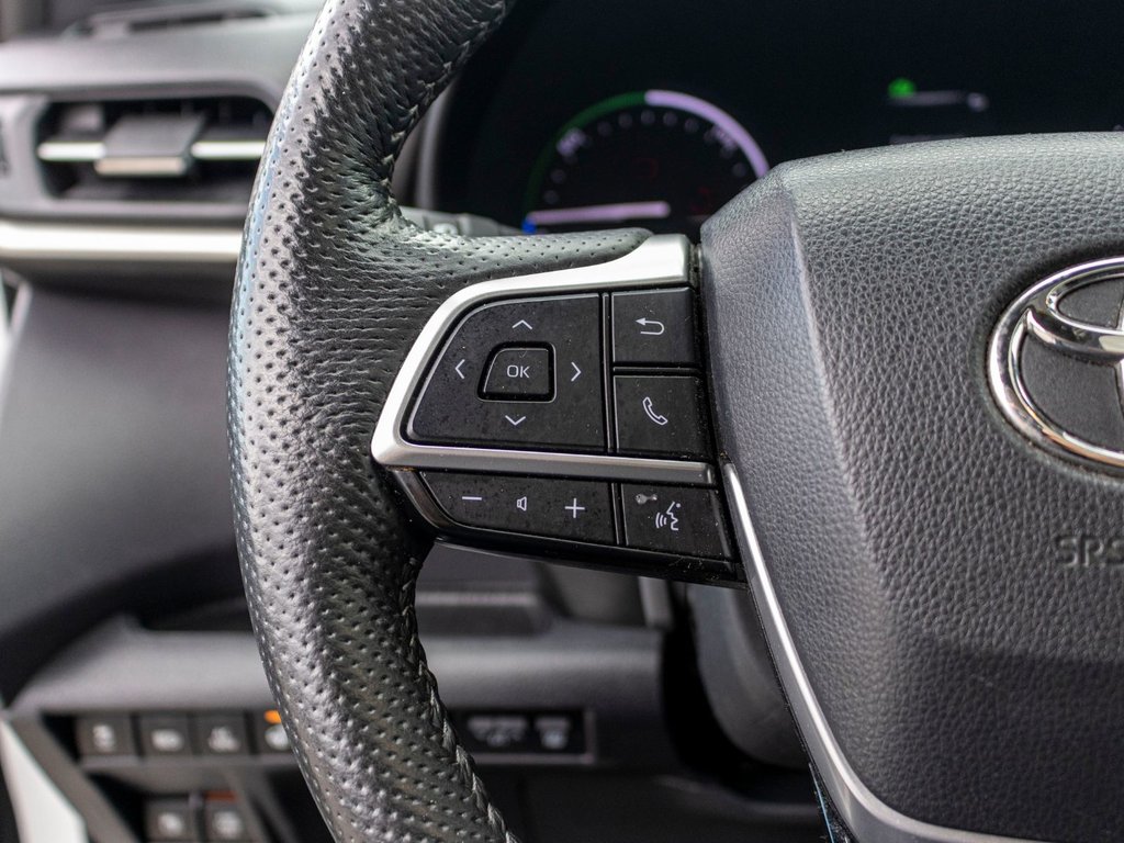 2023 Toyota Sienna hybride XSE AWD **25E ANNIVERSAIRE** in Charlemagne, Quebec - 12 - w1024h768px