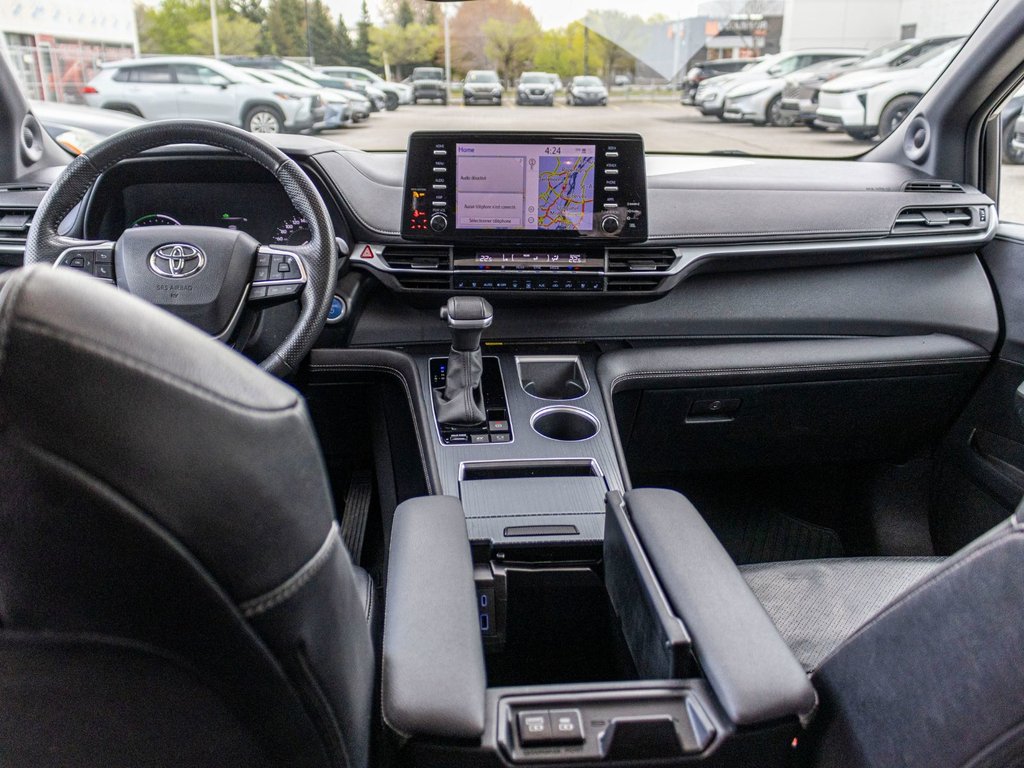 2023 Toyota Sienna hybride XSE AWD **25E ANNIVERSAIRE** in Charlemagne, Quebec - 25 - w1024h768px