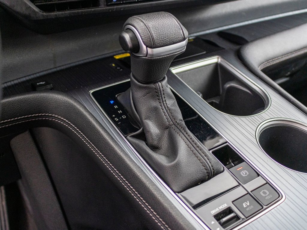 2023 Toyota Sienna hybride XSE AWD **25E ANNIVERSAIRE** in Charlemagne, Quebec - 15 - w1024h768px