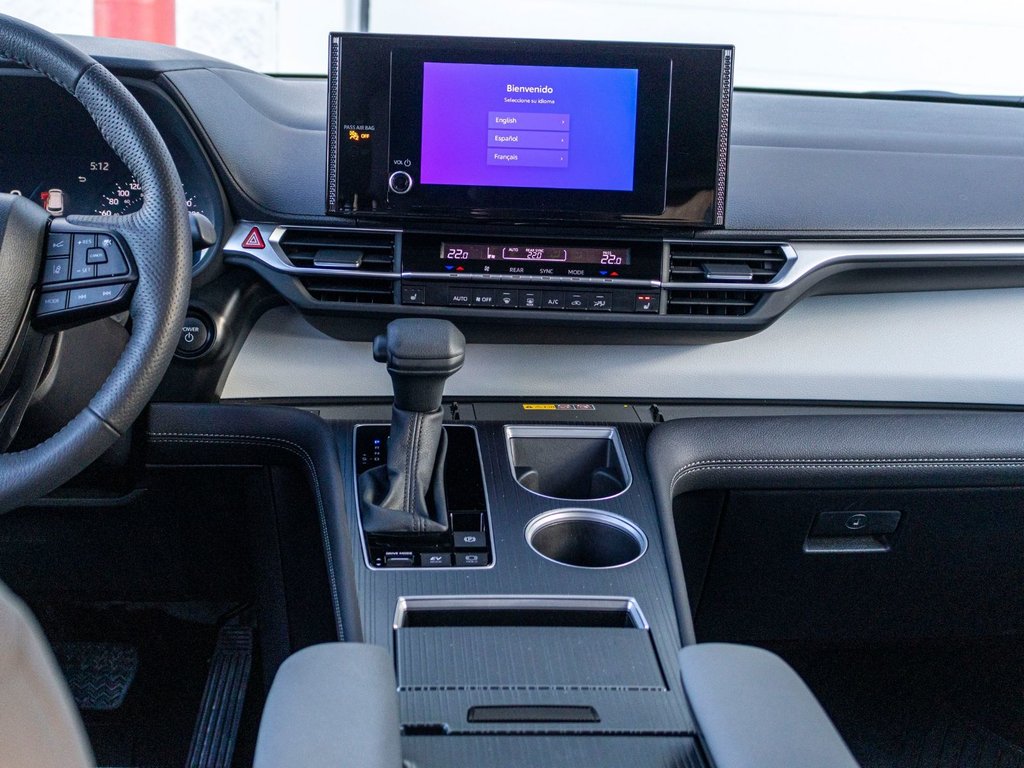 Toyota Sienna hybride LE AWD **JAMAIS ACCIDENTÉ+CARPLAY+CAMÉRA** 2025 à Saint-Jérôme, Québec - 9 - w1024h768px