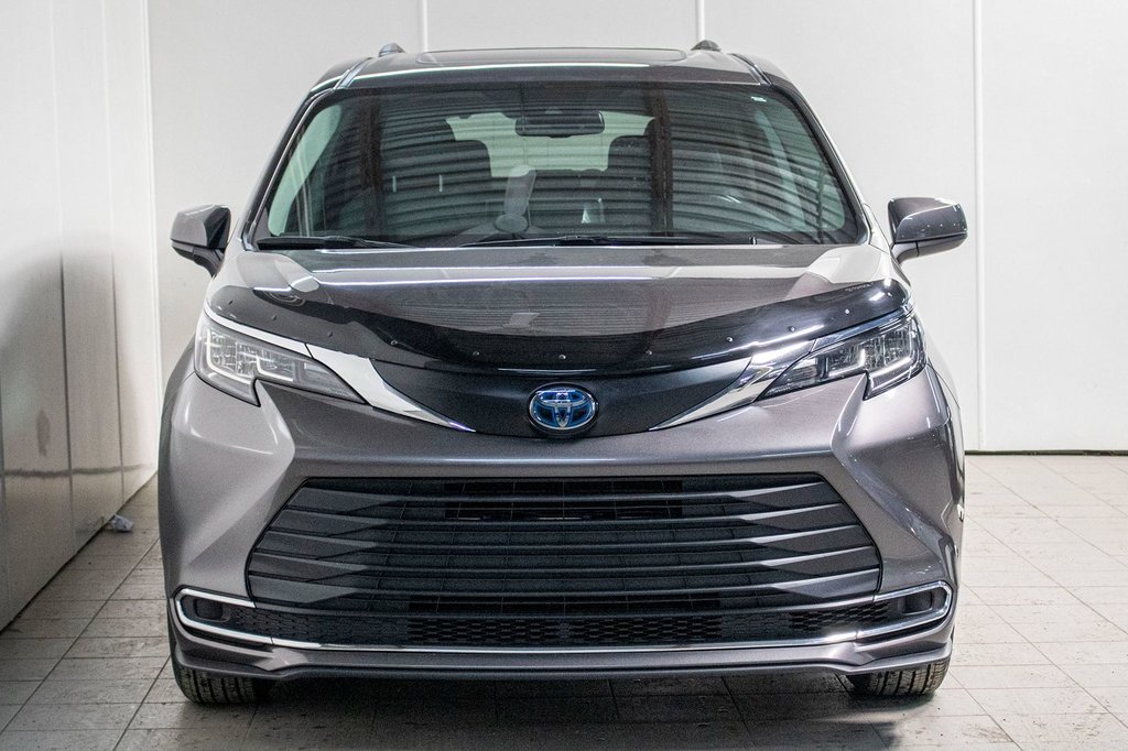 2022  Sienna Hybrid XLE **JAMAIS ACCIDENTÉ** CUIR+TOIT+8 PASSAGERS in Charlemagne, Quebec - 2 - w1024h768px