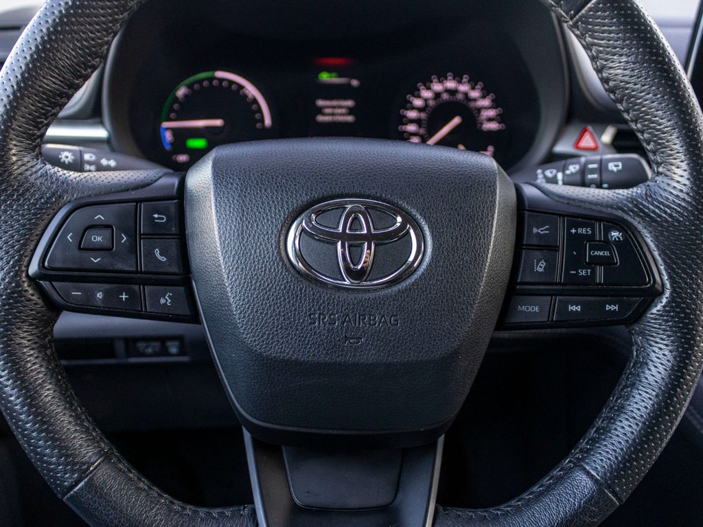 2024 Toyota Sienna LE AWD *JAMAIS ACCIDENTÉ* in Charlemagne, Quebec - 10 - w1024h768px