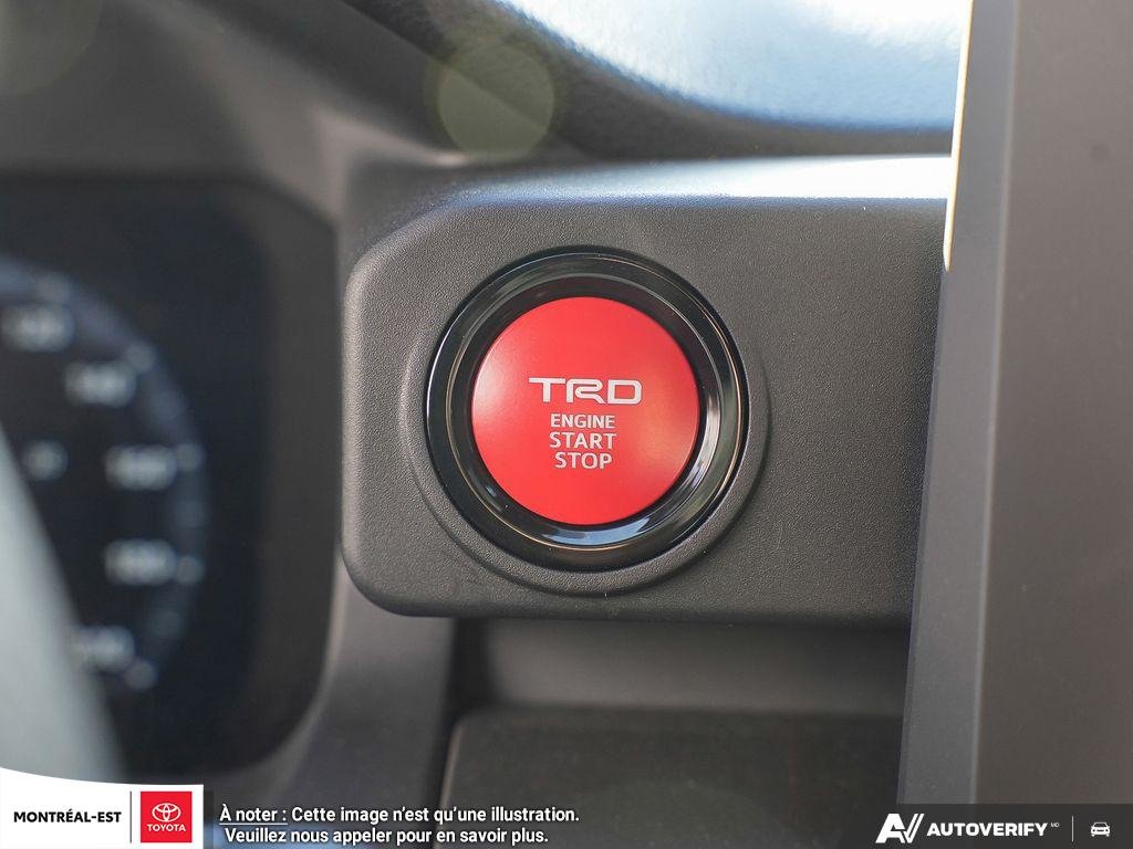 2025 Toyota Tacoma Hybrid Limited in Charlemagne, Quebec - 24 - w1024h768px