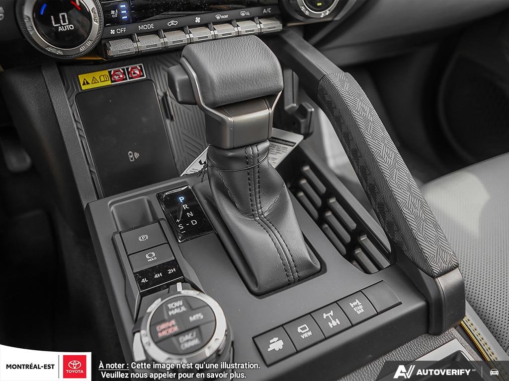 2025 Toyota Tacoma Hybrid Trailhunter in Charlemagne, Quebec - 17 - w1024h768px