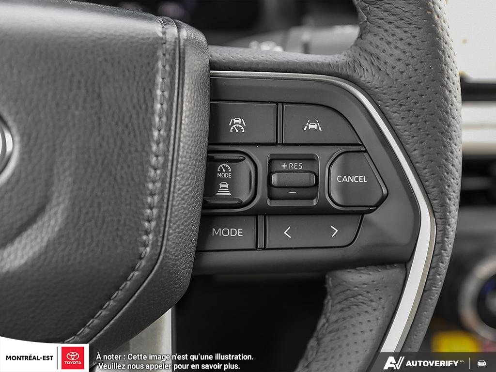 2025 Toyota Tacoma Hybrid Trailhunter in Charlemagne, Quebec - 15 - w1024h768px