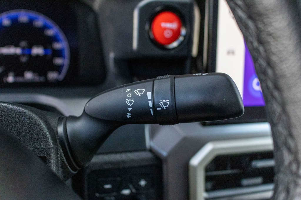 2024 Toyota Tacoma Hybride TRD OFFROAD PREMIUM **JAMAIS ACCIDENTÉ+CUIR+TOIT** in Charlemagne, Quebec - 19 - w1024h768px