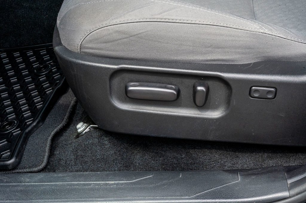 Toyota Tacoma DOUBLECAB SR5 **JAMAIS ACCIDENTÉ+CAMÉRA+BLUETOOTH* 2020 à Charlemagne, Québec - 21 - w1024h768px
