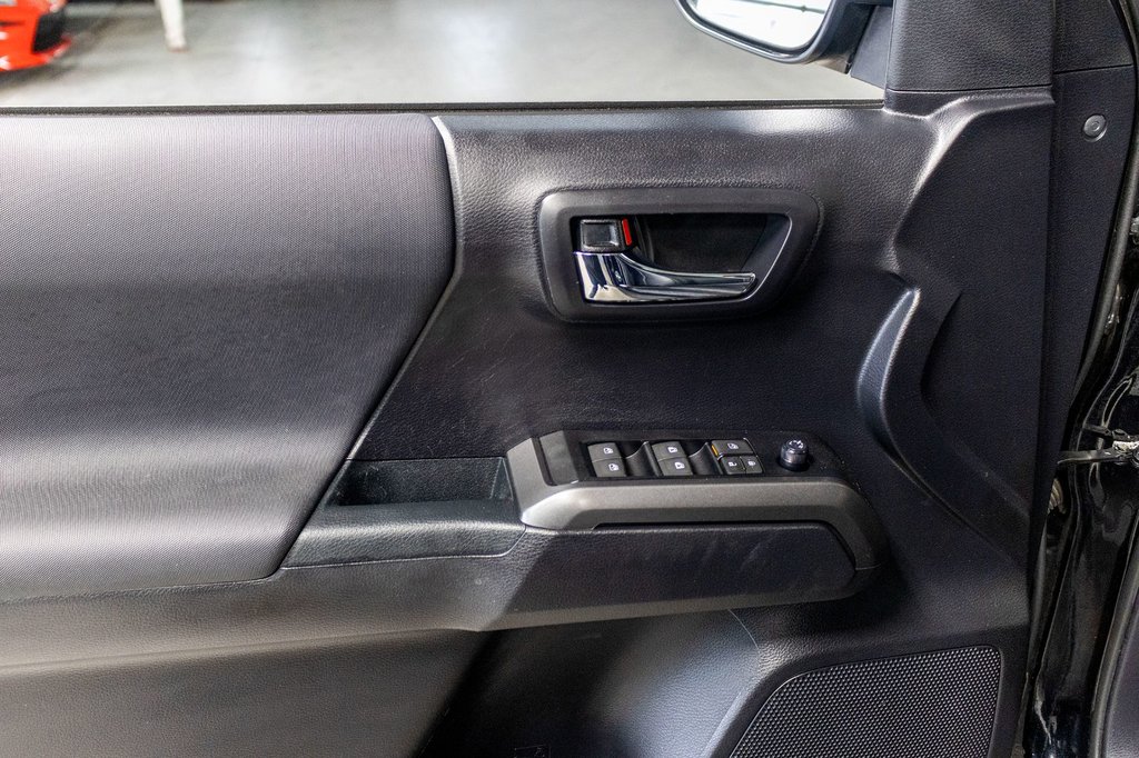 Toyota Tacoma TRD SPORT PREMIUM **JAMAIS ACCIDENTÉ+CUIR+TOIT** 2021 à Charlemagne, Québec - 26 - w1024h768px