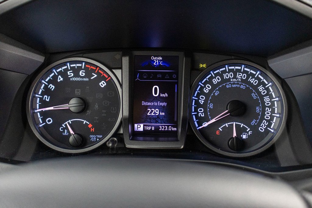 2023 Toyota Tacoma TRD OFFROAD **JAMAIS ACCIDENTÉ+CAMÉRA+CARPLAY** in Charlemagne, Quebec - 18 - w1024h768px