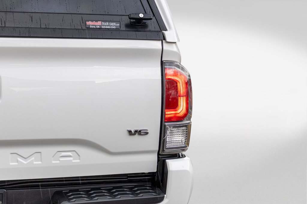 2023 Toyota Tacoma TRD OFFROAD **JAMAIS ACCIDENTÉ+CAMÉRA+CARPLAY** in Charlemagne, Quebec - 33 - w1024h768px