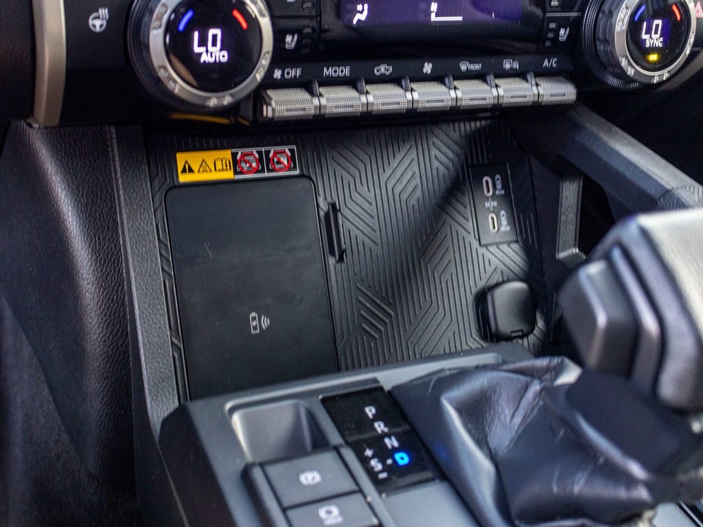 2024 Toyota Tacoma Hybride TRD OFFROAD PREMIUM in Charlemagne, Quebec - 16 - w1024h768px