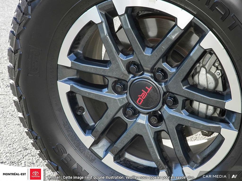 2025 Toyota Tacoma TRD Sport Plus (6MT) in Charlemagne, Quebec - 7 - w1024h768px
