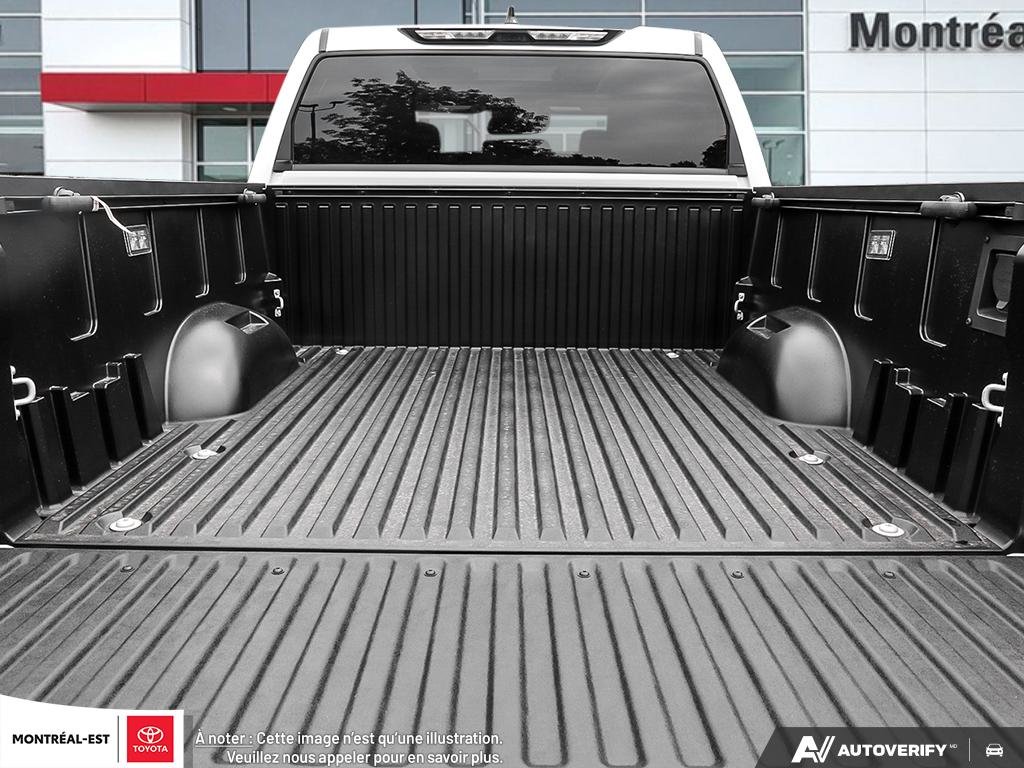 Toyota Tundra Hybrid CAPSTONE 2025 à Charlemagne, Québec - 6 - w1024h768px