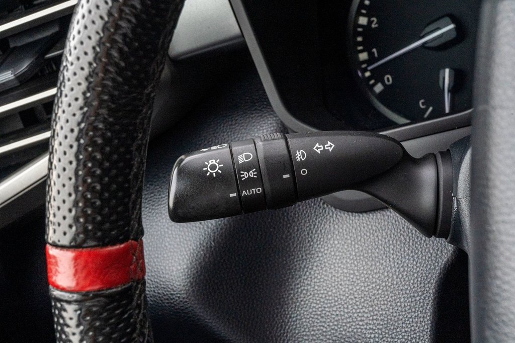 Toyota Tundra TRD OFFROAD CREWMAX **SIÈGES CHAUFFANTS+CARPLAY** 2023 à Charlemagne, Québec - 18 - w1024h768px