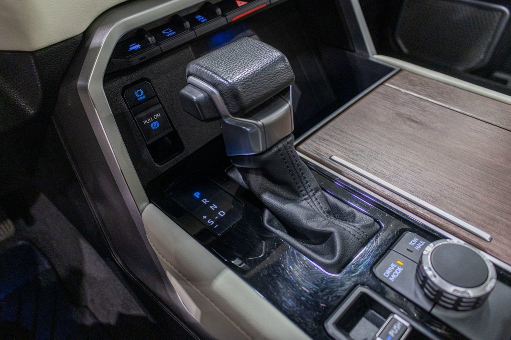 2023 Toyota Tundra Capstone Hybrid in Charlemagne, Quebec - 14 - w1024h768px
