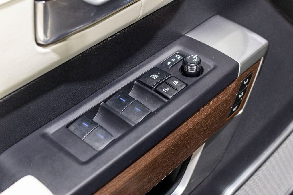 2023 Toyota Tundra Capstone Hybrid in Charlemagne, Quebec - 29 - w1024h768px