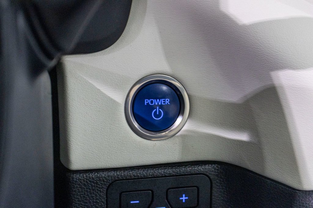 2023 Toyota Tundra Capstone Hybrid in Charlemagne, Quebec - 20 - w1024h768px