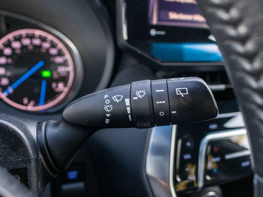 Toyota Venza XLE AWD **CUIR+19PO+CAMÉRA+CARPLAY+ANDROID AUTO** 2021 à Charlemagne, Québec - 22 - w1024h768px