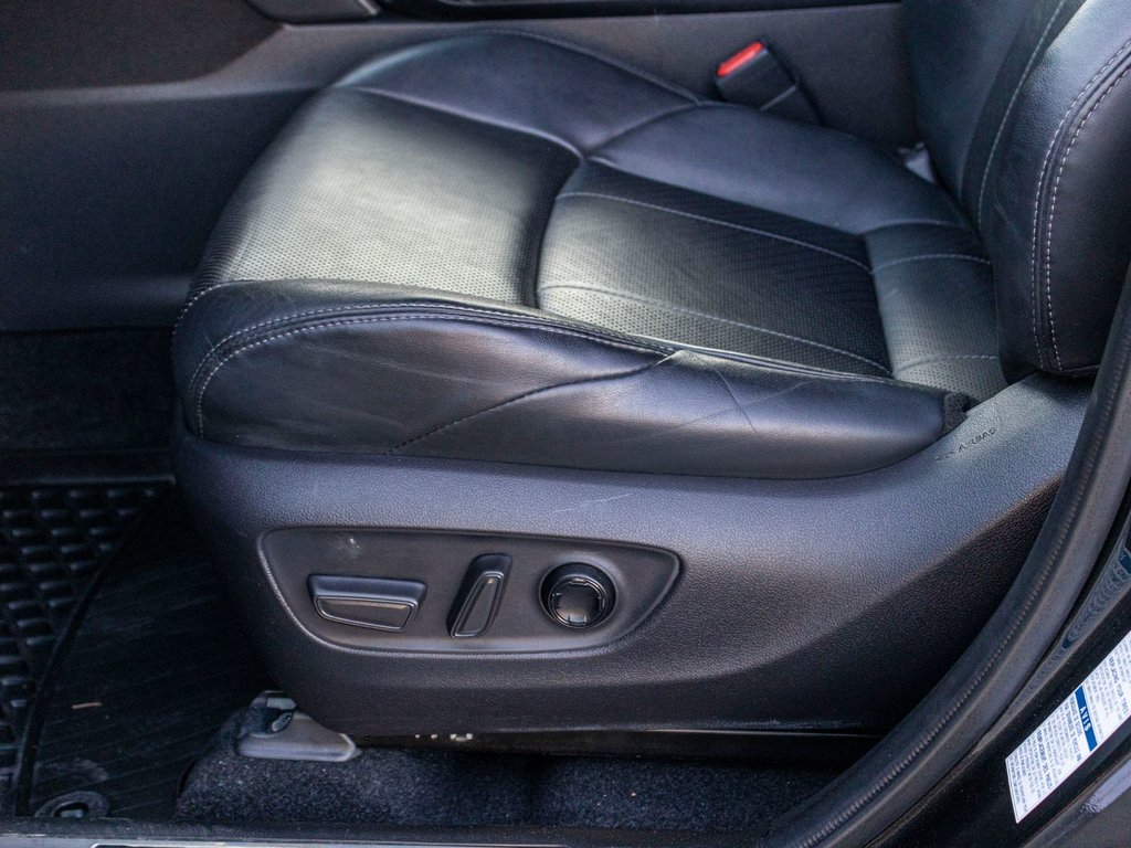 Toyota Venza XLE AWD **CUIR+19PO+CAMÉRA+CARPLAY+ANDROID AUTO** 2021 à Charlemagne, Québec - 26 - w1024h768px