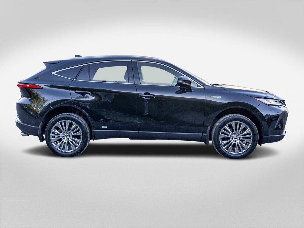 Toyota Venza XLE AWD **CUIR+19PO+CAMÉRA+CARPLAY+ANDROID AUTO** 2021 à Charlemagne, Québec - 6 - w1024h768px