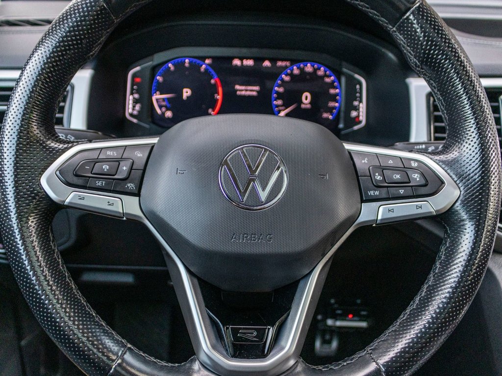 Volkswagen Atlas EXECLINE R-LINE **CUIR+TOIT PANO** 2021 à Charlemagne, Québec - 10 - w1024h768px