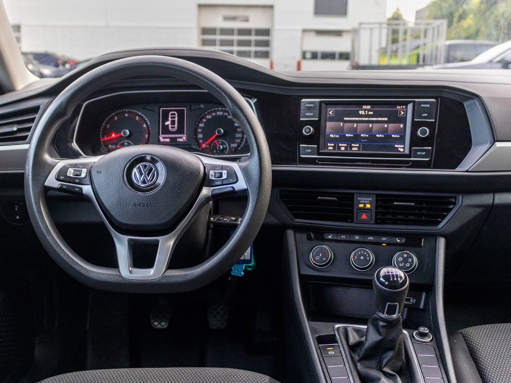 Volkswagen Jetta Comfortline**JAMAIS ACCIDENTÉ+CAMÉRA DE RECUL 2019 à Charlemagne, Québec - 9 - w1024h768px