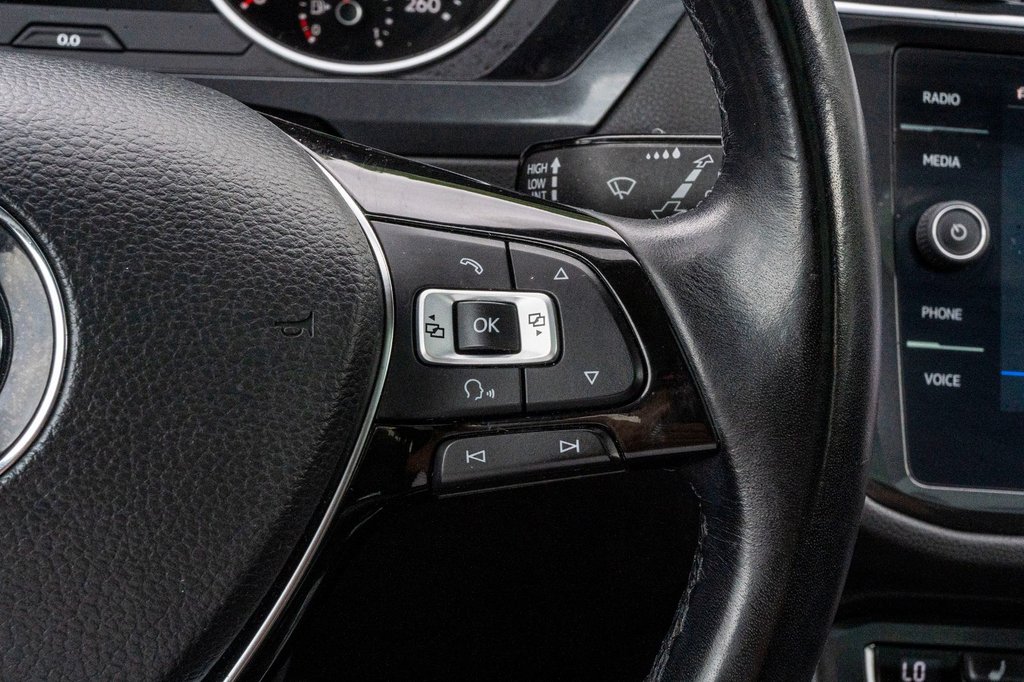 2018 Volkswagen Tiguan CONFORTLINE **CUIR+TOIT+MAG+CAMÉRA+BLUETOOTH** in Charlemagne, Quebec - 11 - w1024h768px