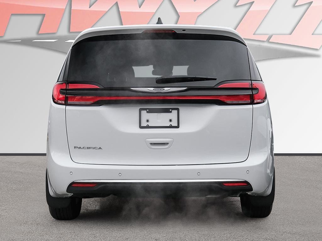 2026 Chrysler Pacifica SELECT-4