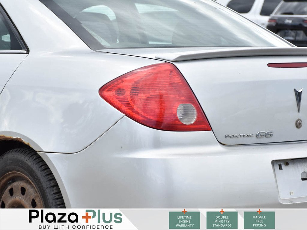 2009 Pontiac G6 SE-2