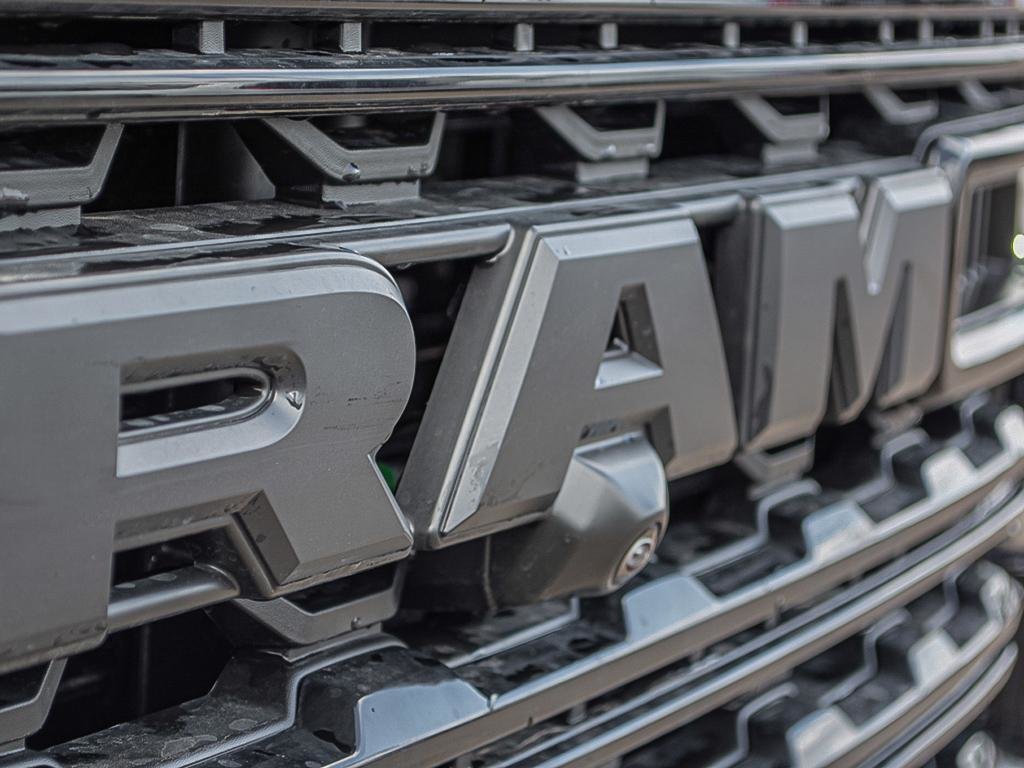 2026 Ram 3500 LIMITED-7