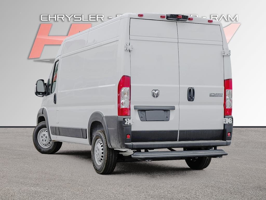 2026 Ram Promaster Cargo Van 2500 TRADESMAN W/ PASS SEAT-3
