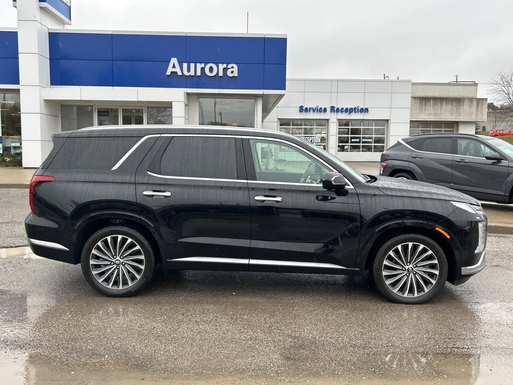 2023  Palisade AWD Ultimate Colour Pack in Aurora, Ontario - 2 - w1024h768px