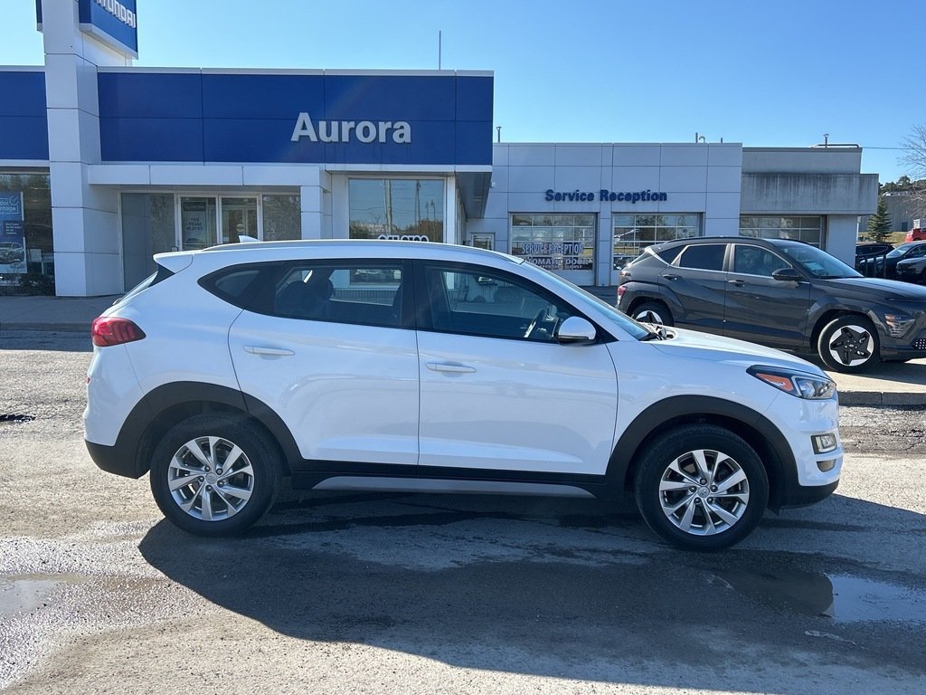2019  Tucson AWD 2.0L Preferred in Aurora, Ontario - 2 - w1024h768px