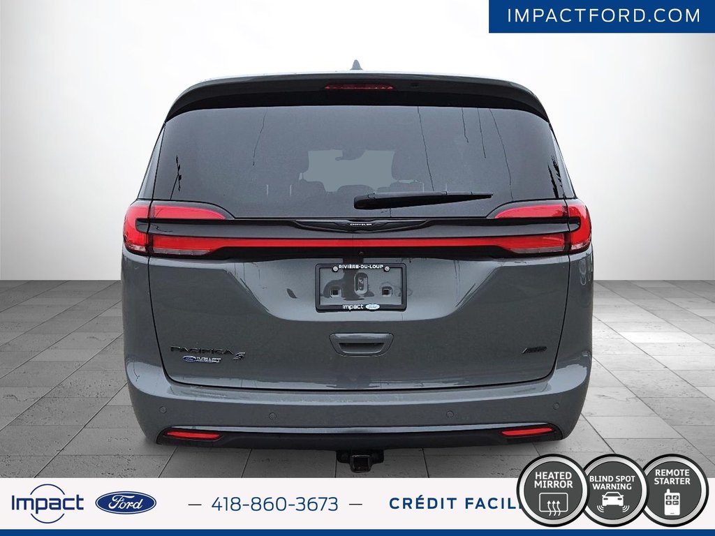 Chrysler Pacifica Touring 2022 à Rivière-du-Loup, Québec - 5 - w1024h768px