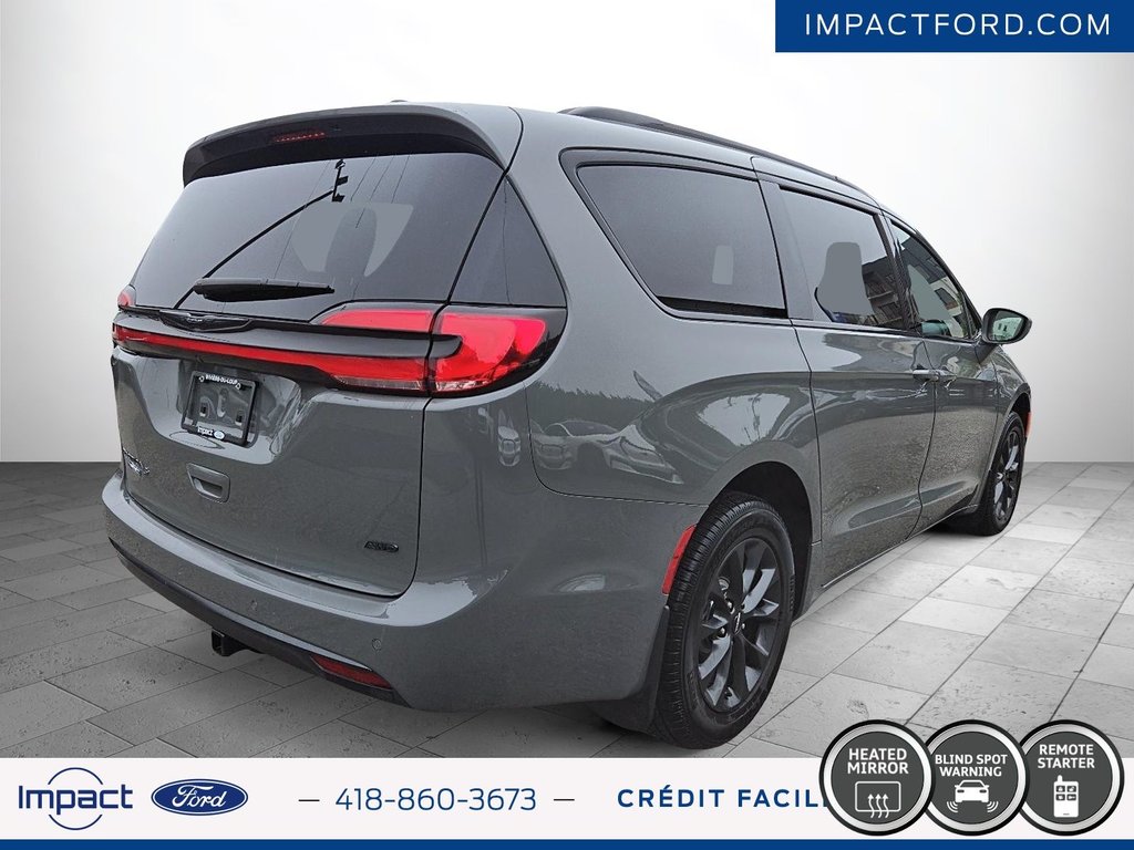 Chrysler Pacifica Touring 2022 à Rivière-du-Loup, Québec - 4 - w1024h768px