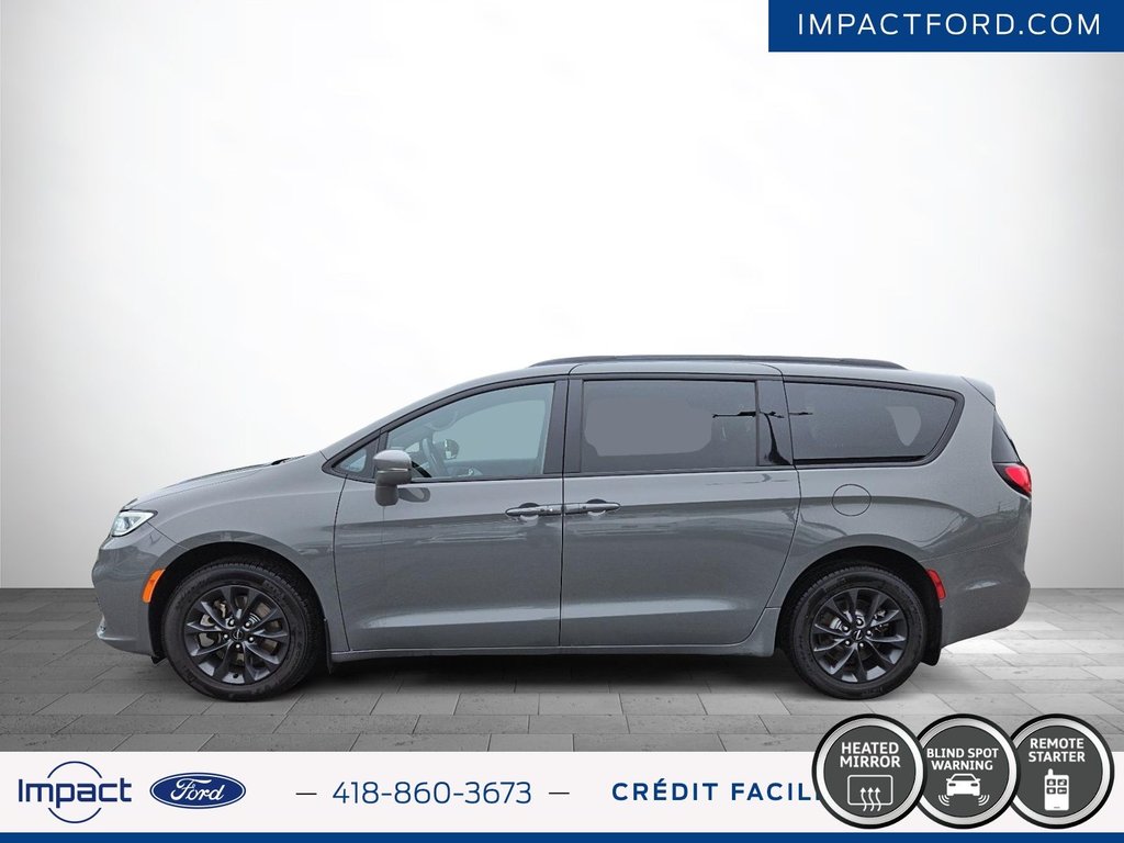 Chrysler Pacifica Touring 2022 à Rivière-du-Loup, Québec - 7 - w1024h768px