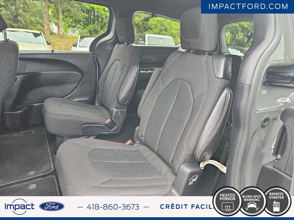 Chrysler Pacifica Touring 2022 à Rivière-du-Loup, Québec - 12 - w1024h768px