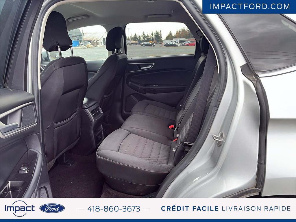 2019 Ford Edge SEL in Rivière-du-Loup, Quebec - 8 - w1024h768px