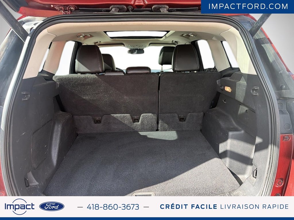 2016 Ford Escape Titanium in Rivière-du-Loup, Quebec - 6 - w1024h768px