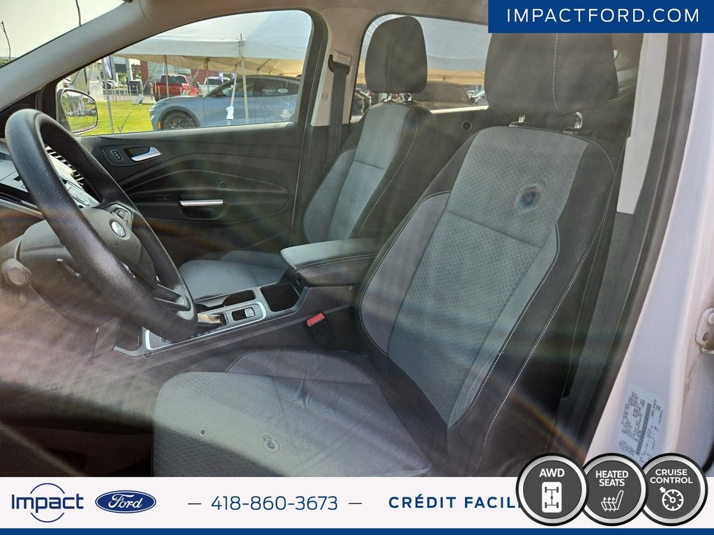 Ford Escape SE 2017 à Rivière-du-Loup, Québec - 12 - w1024h768px