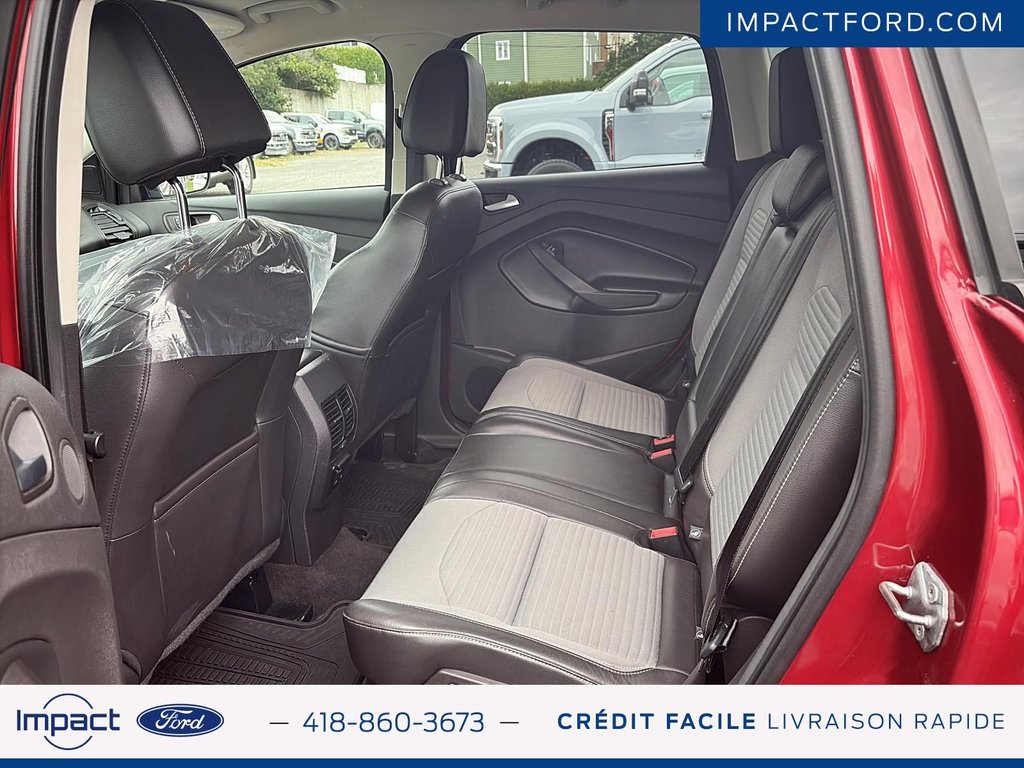 Ford Escape SE 2017 à Rivière-du-Loup, Québec - 8 - w1024h768px