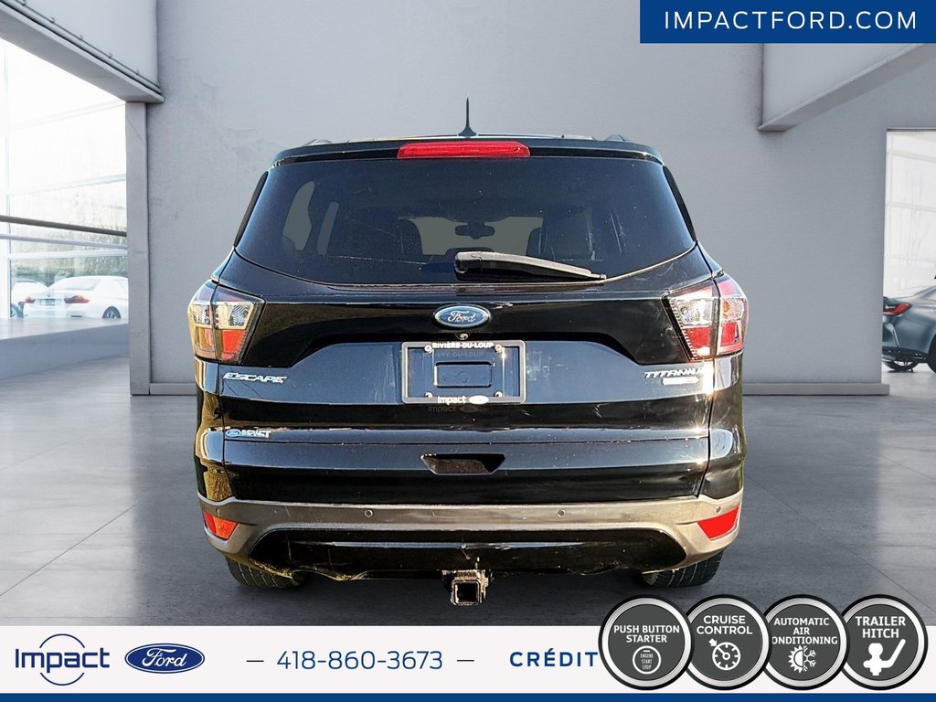 2018 Ford Escape Titanium in Rivière-du-Loup, Quebec - 3 - w1024h768px